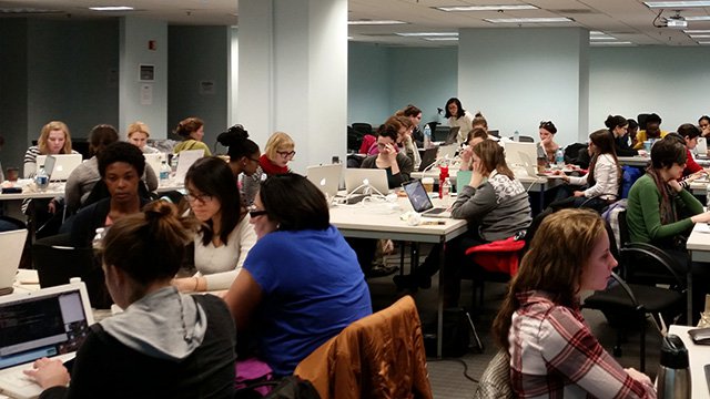 Hear Me Code, free beginner-friendly coding classes for women